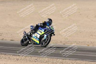 media/Oct-30-2025-Racers Edge (Thu) [[dabbdaf680]]/3-B Group/Session 2 (Bowl Exit)/